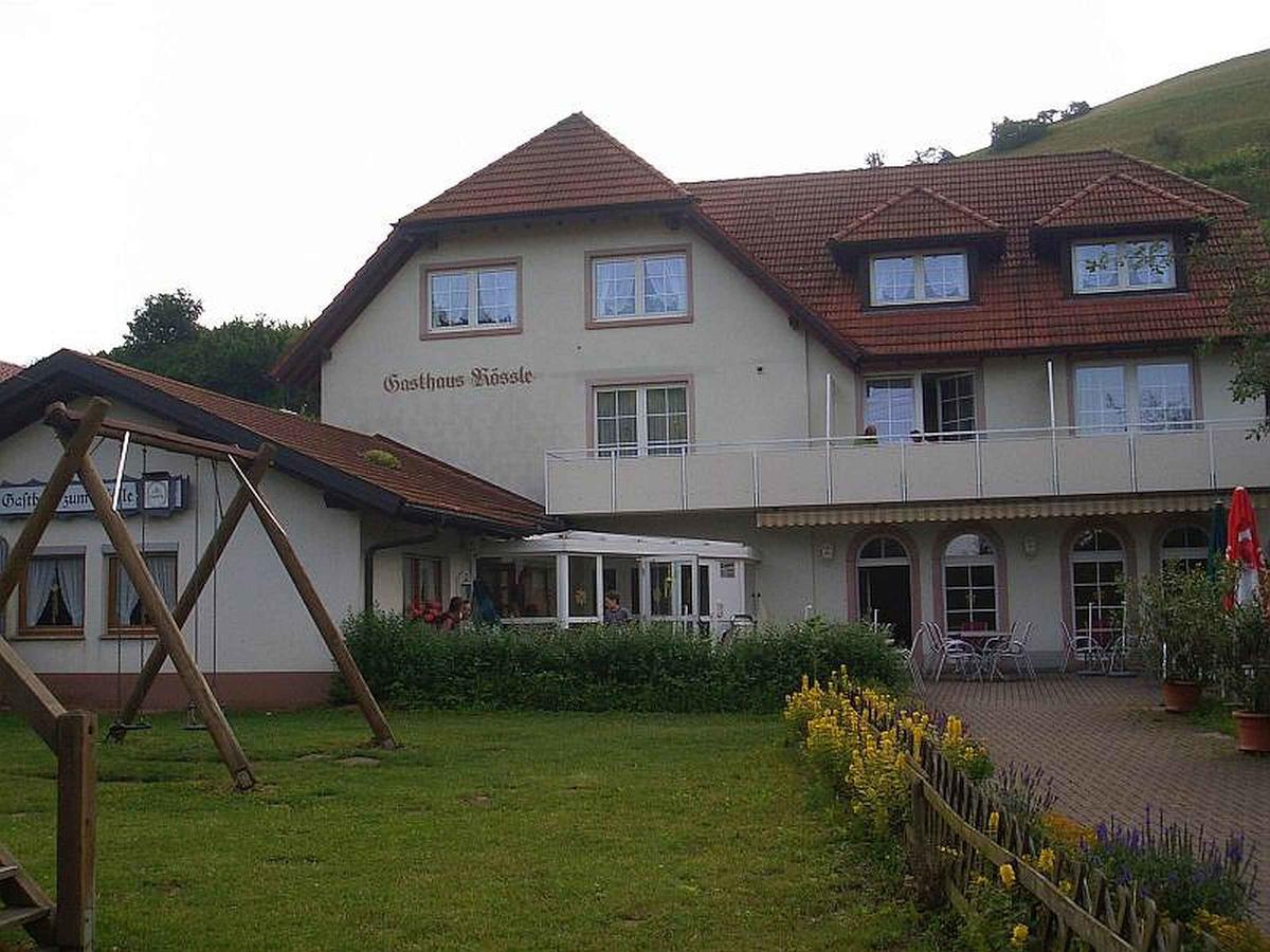 Gasthof Roessle Vogtsburg im Kaiserstuhl Extérieur photo